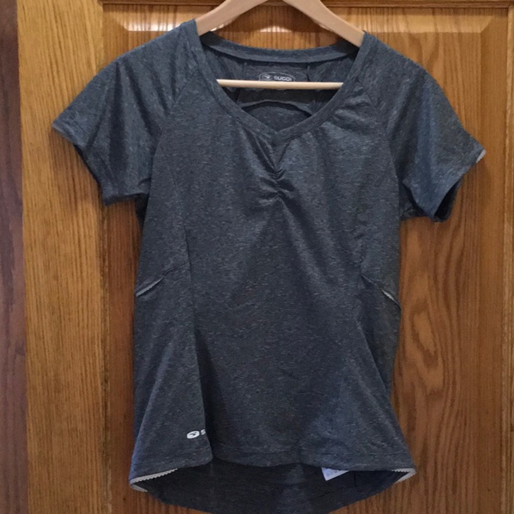 Bike jersey with pockets